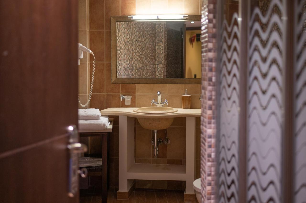 Vathyskia Guesthouse Kato Sinikia Trikalon Exteriör bild