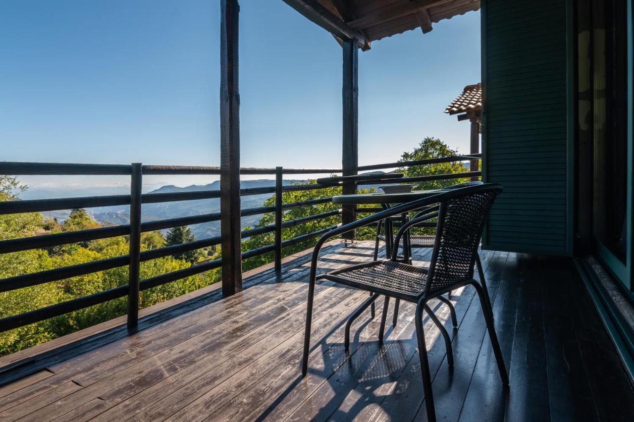 Vathyskia Guesthouse Kato Sinikia Trikalon Exteriör bild